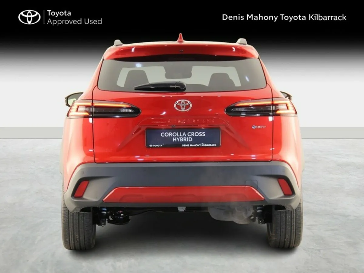 Toyota Hilux Sport - Image 4