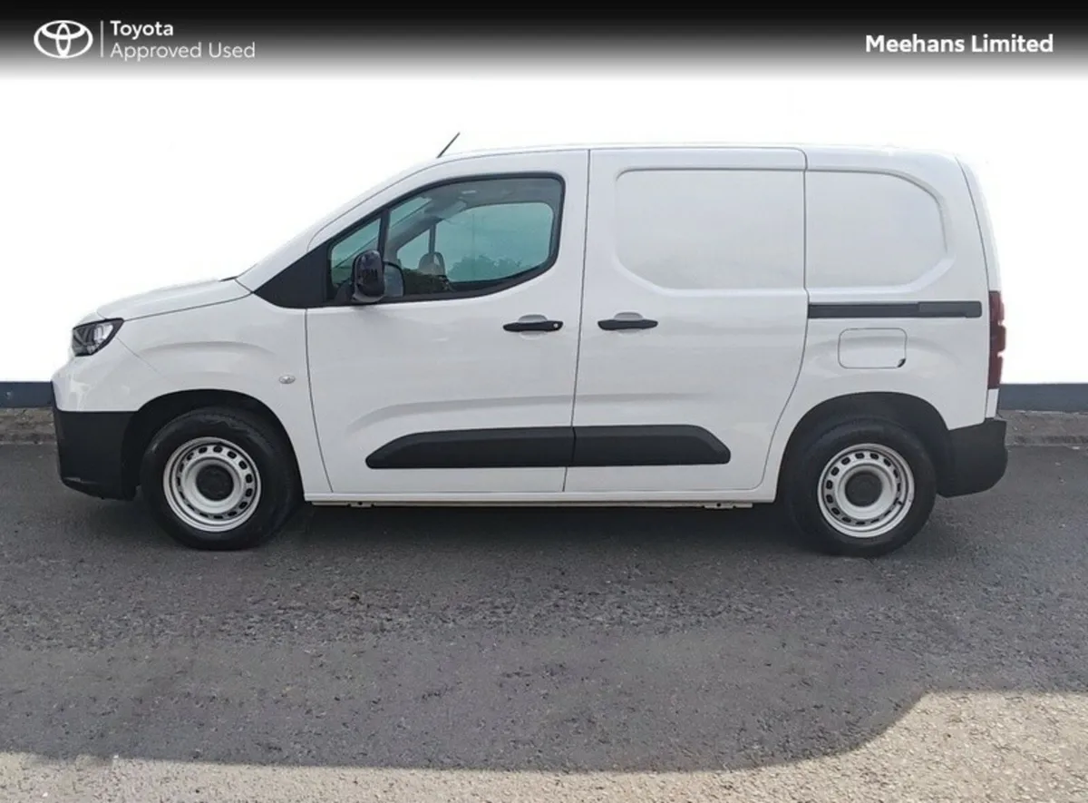 Toyota Proace City CITY 1.5 GX SWB 650KG - Image 3