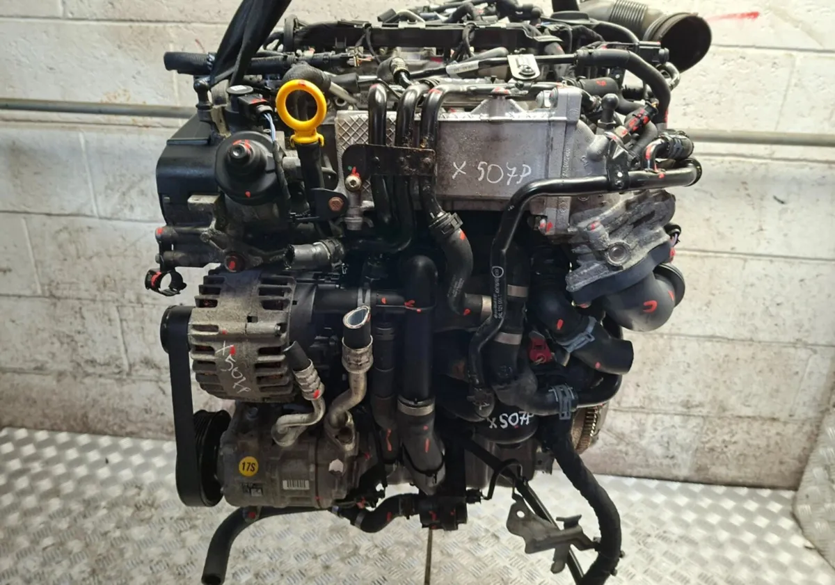 2018 VW Passat 1.6L Engine - Image 2