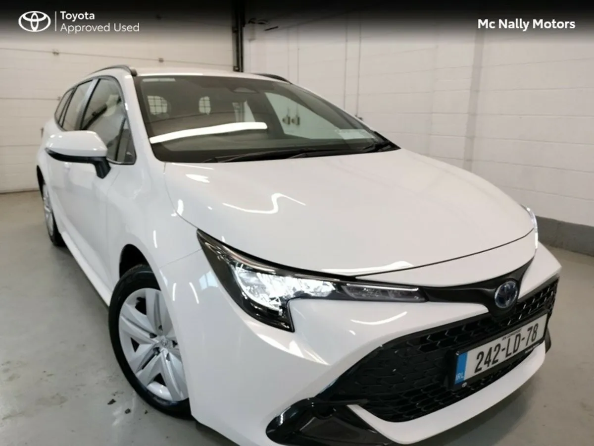 Toyota Corolla COMMERCIAL VAN HYBRID AUTO VAT INVO - Image 1