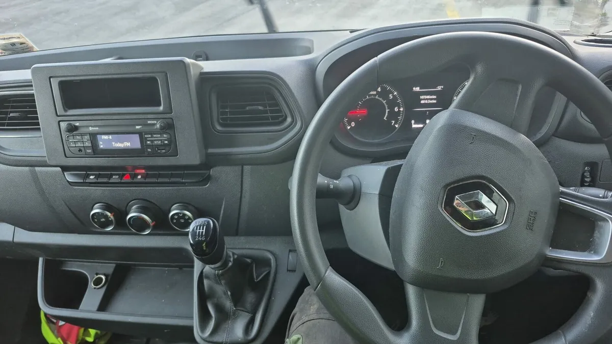 Renault master - Image 4