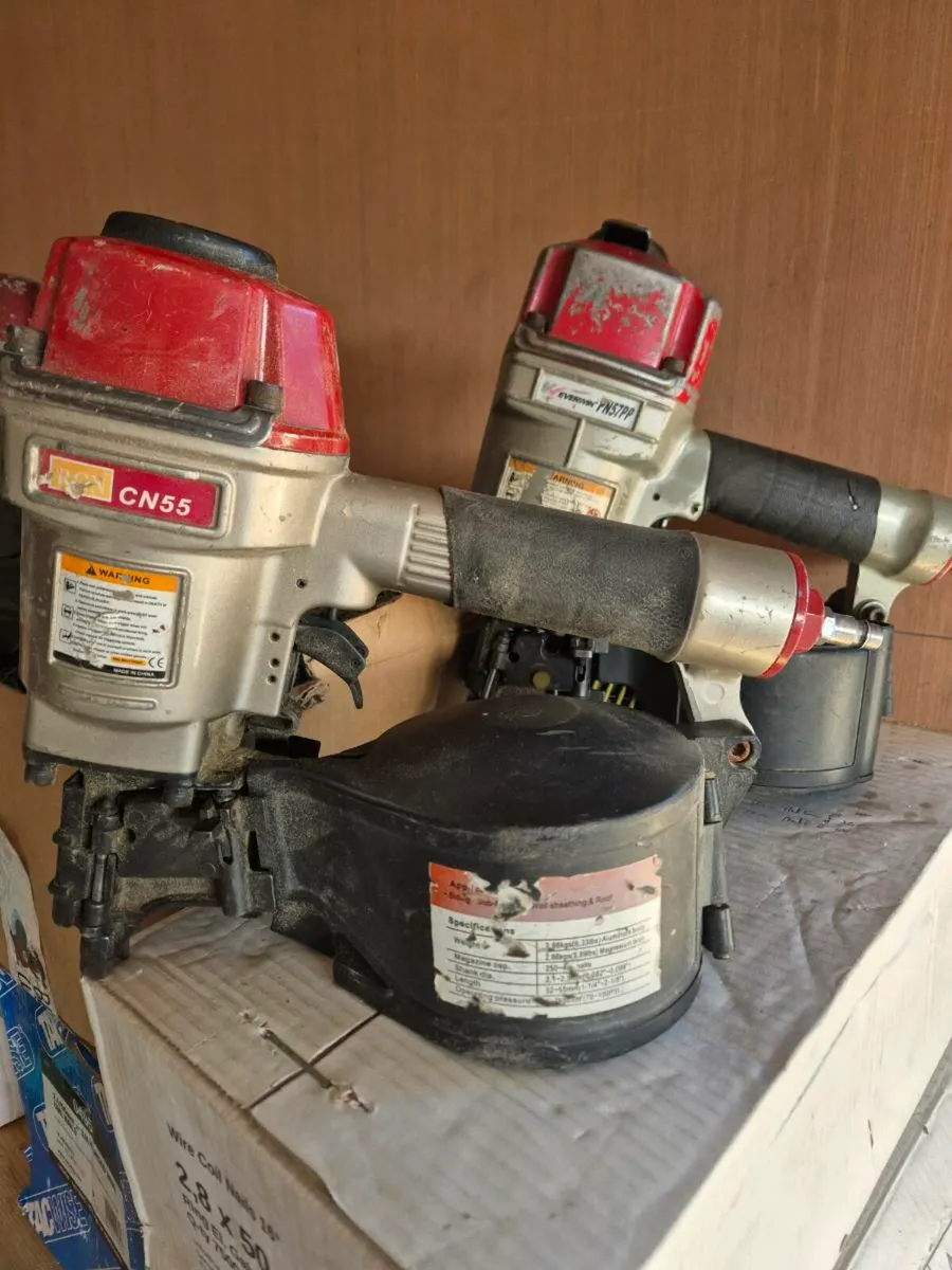 Log Cabin Builders & DIY tools - Image 1