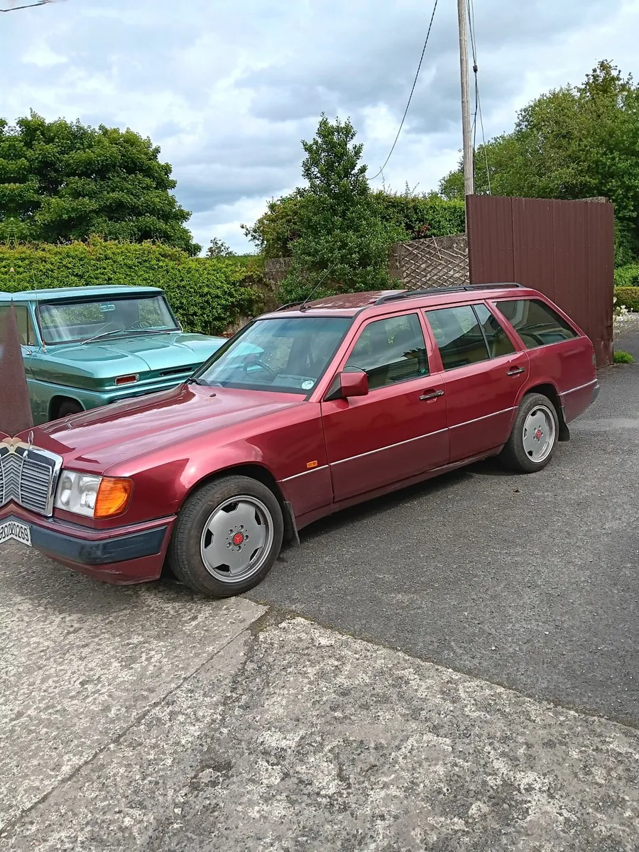 Mercedes-Benz 230te1992 - Image 1