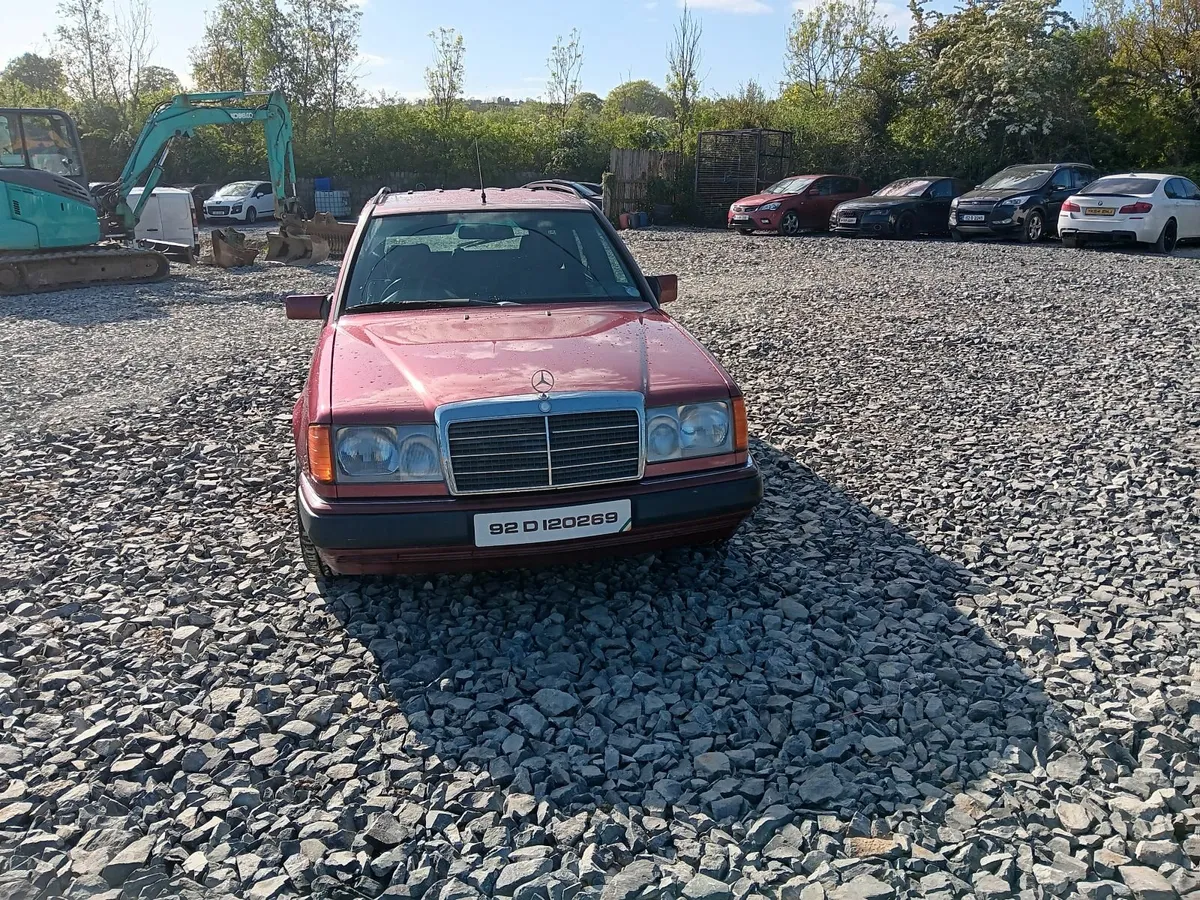 Mercedes-Benz 230te1992 - Image 3