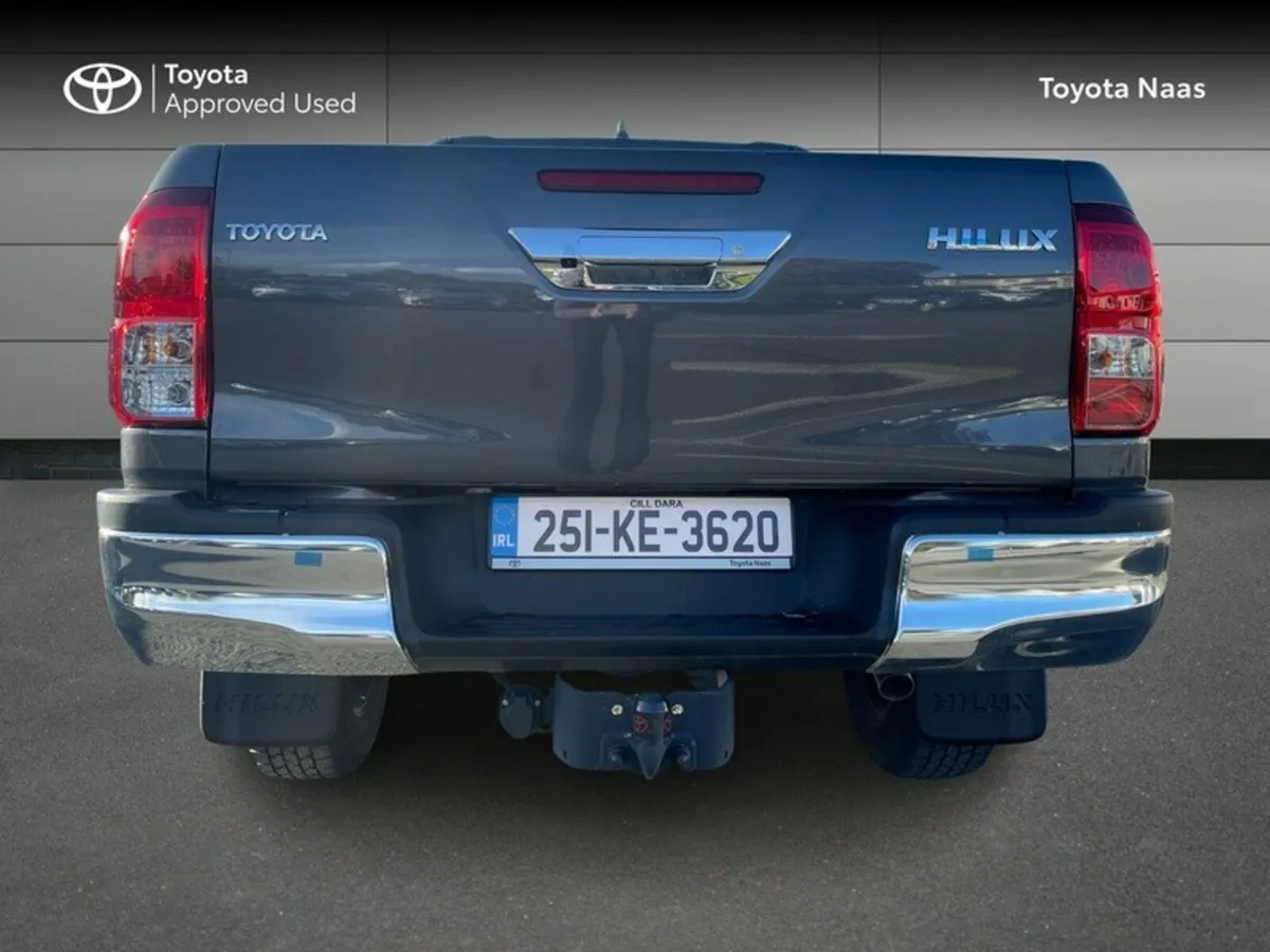 Toyota Hilux HILUX 2.4 SR5 D/CAB AUTO - Image 4