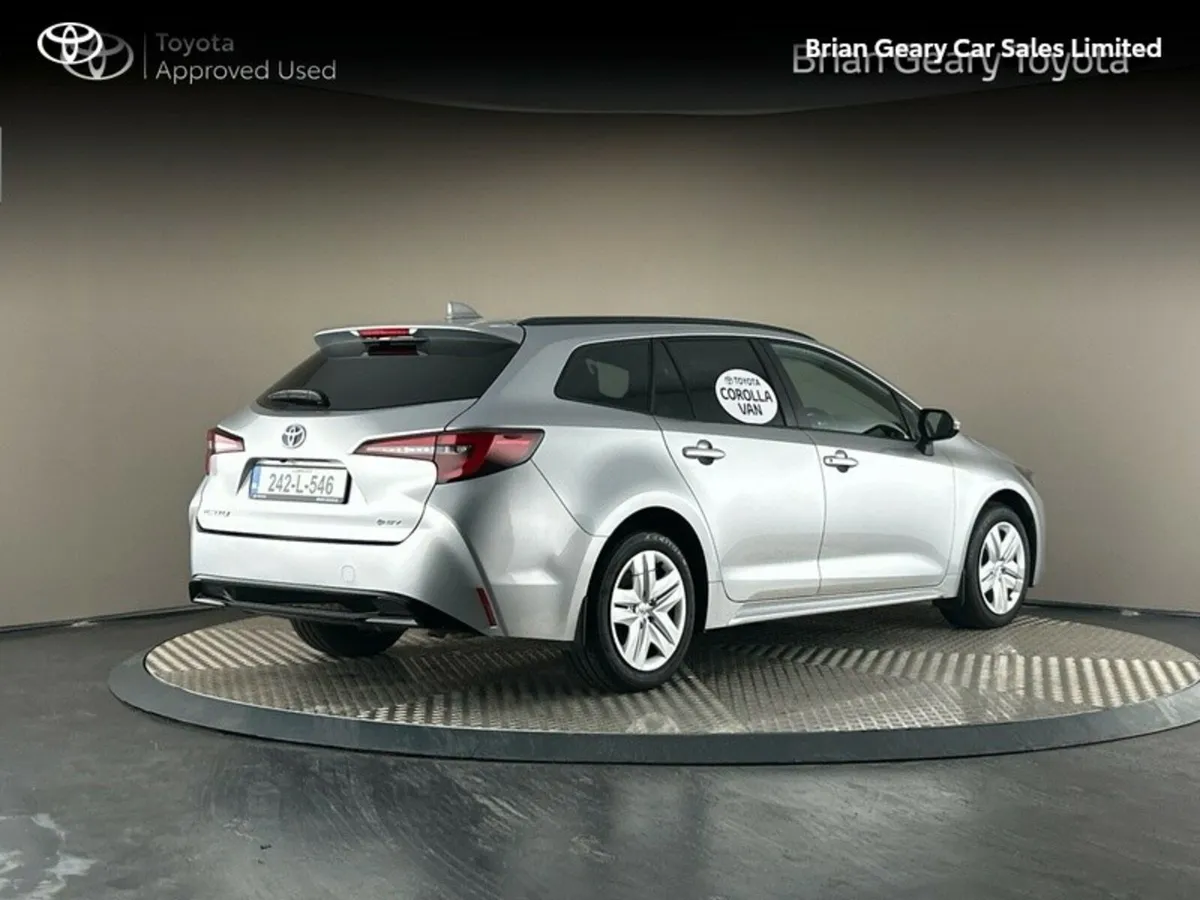 Toyota Corolla 2 Seat Commercial Van - Image 2