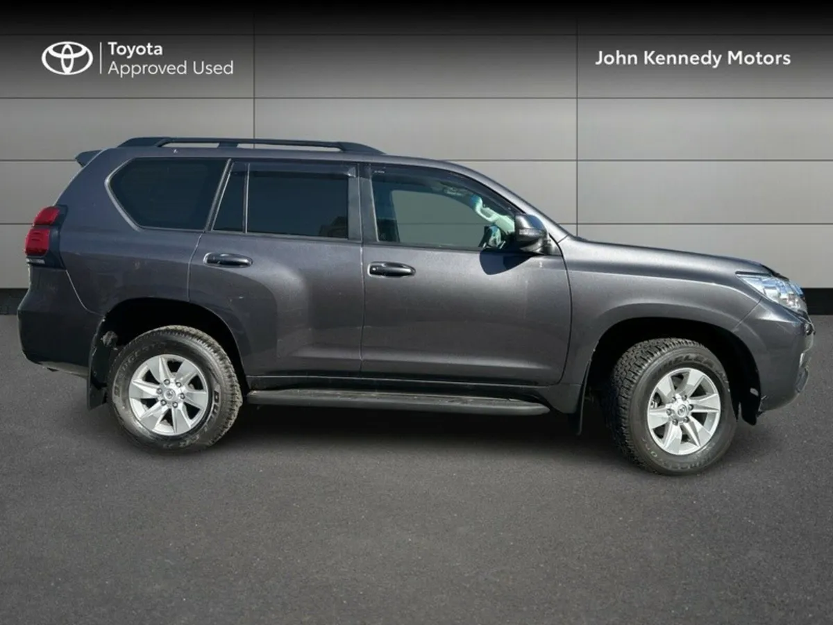 Toyota Land Cruiser LWB COMMERCIAL AUTO 4DR - Image 3