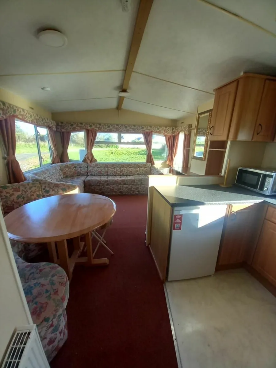 Mobile Home - Image 2