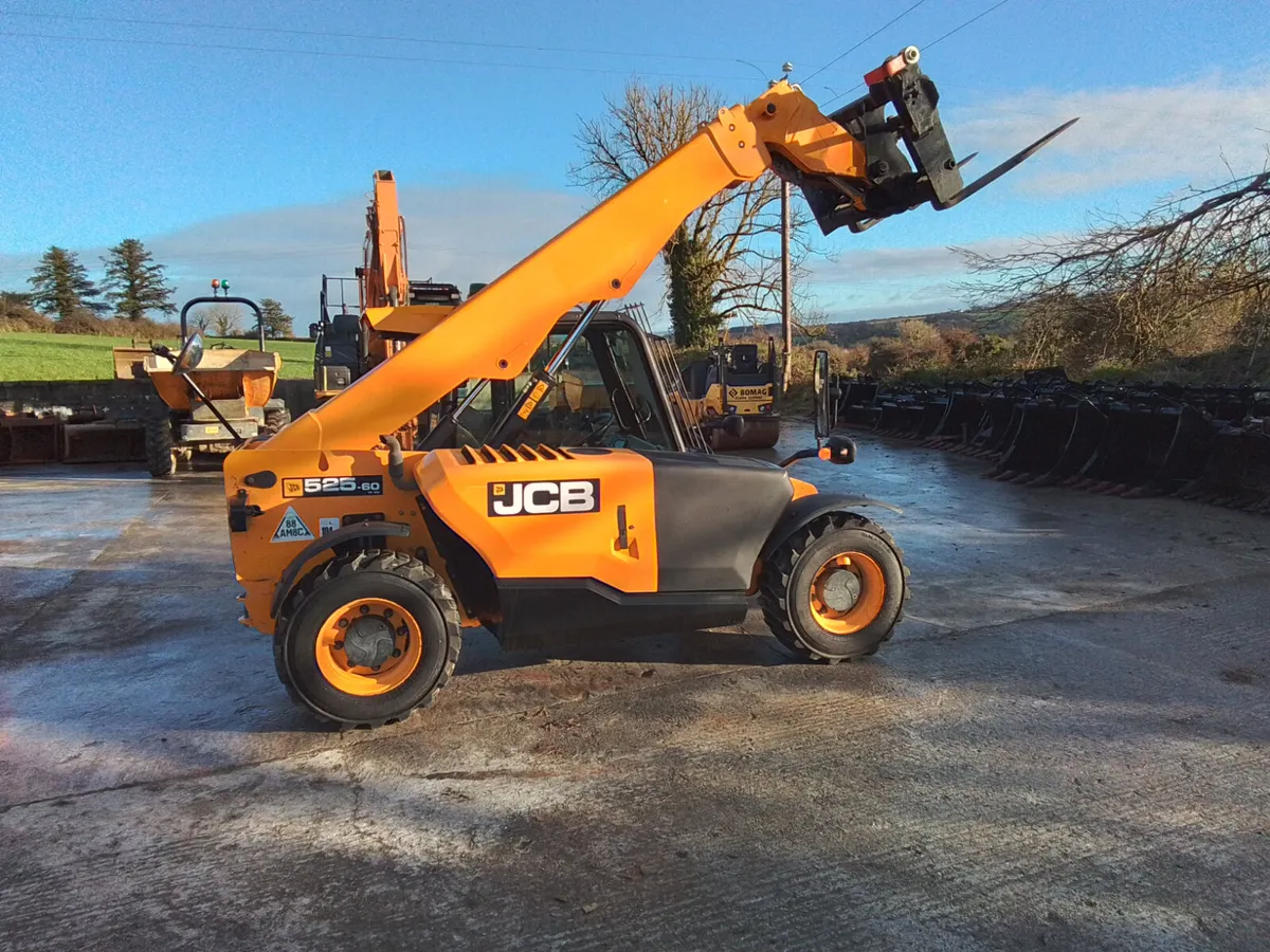 JCB  525  60 - Image 1