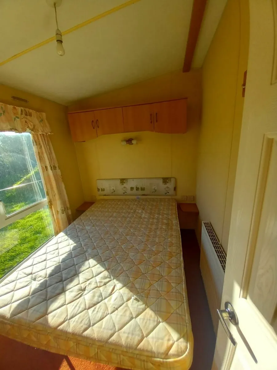 Mobile Home - Image 4