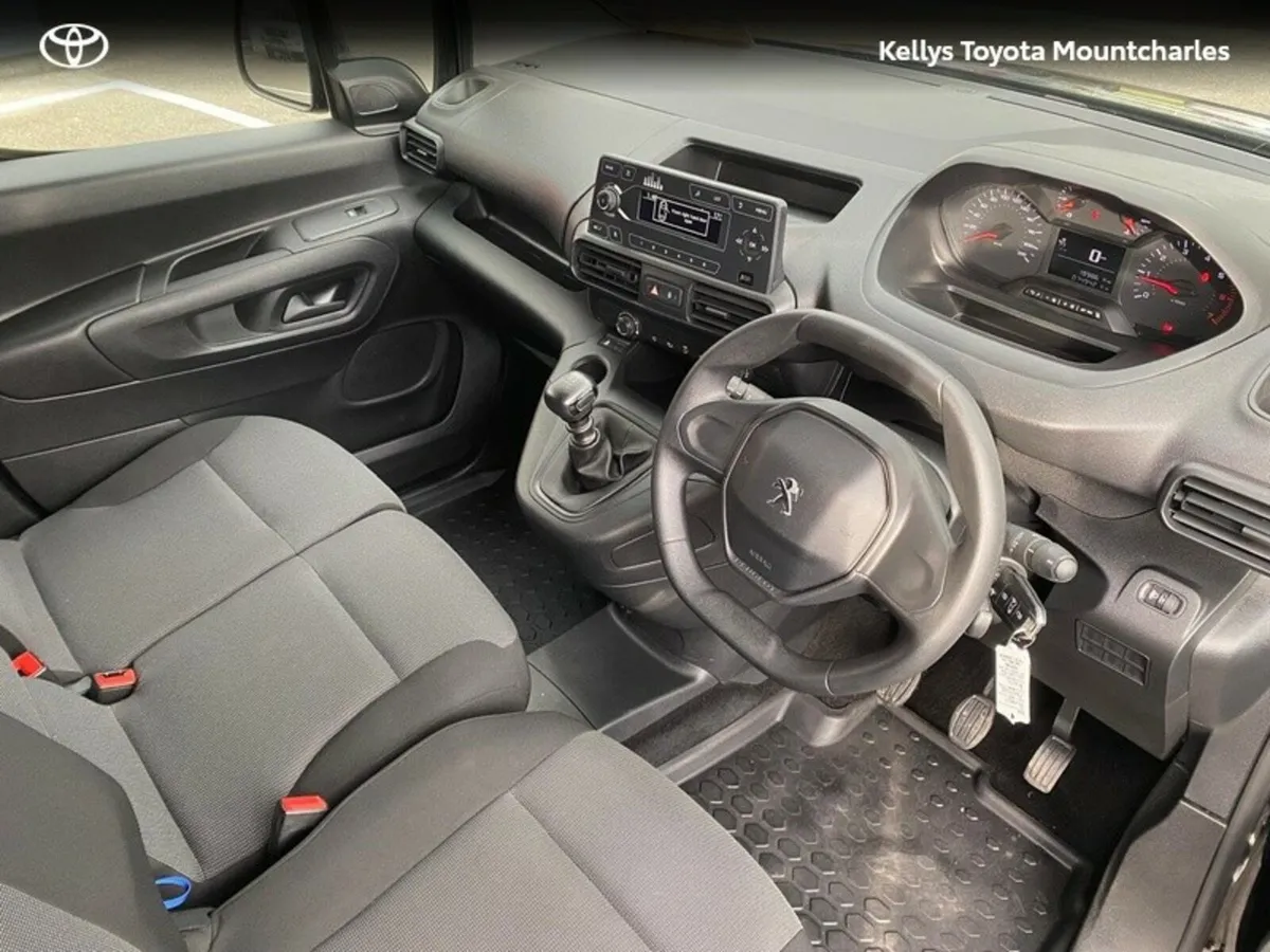 Peugeot Partner ACTIVE 1.5 BLUE HDI 10 100 6.3 2DR - Image 3
