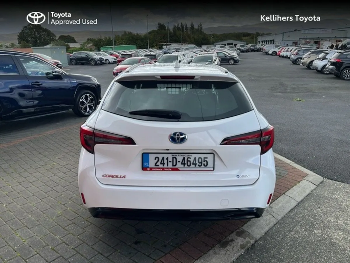 Toyota Corolla COROLLA HYBRID ELECTRIC VAN - Image 4