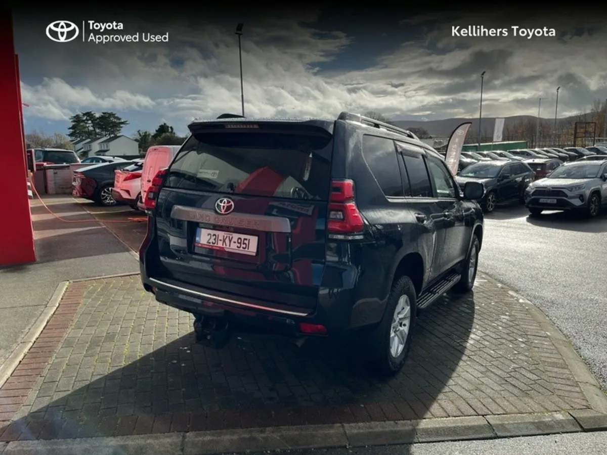 Toyota Land Cruiser LAND CRUISER LWB COMM - Image 2