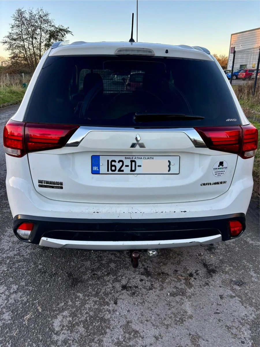 Mitsubishi Outlander - Image 2