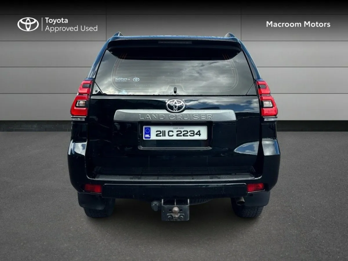 Toyota Land Cruiser FRESH SELECTION OF TRADE-INS L - Image 4