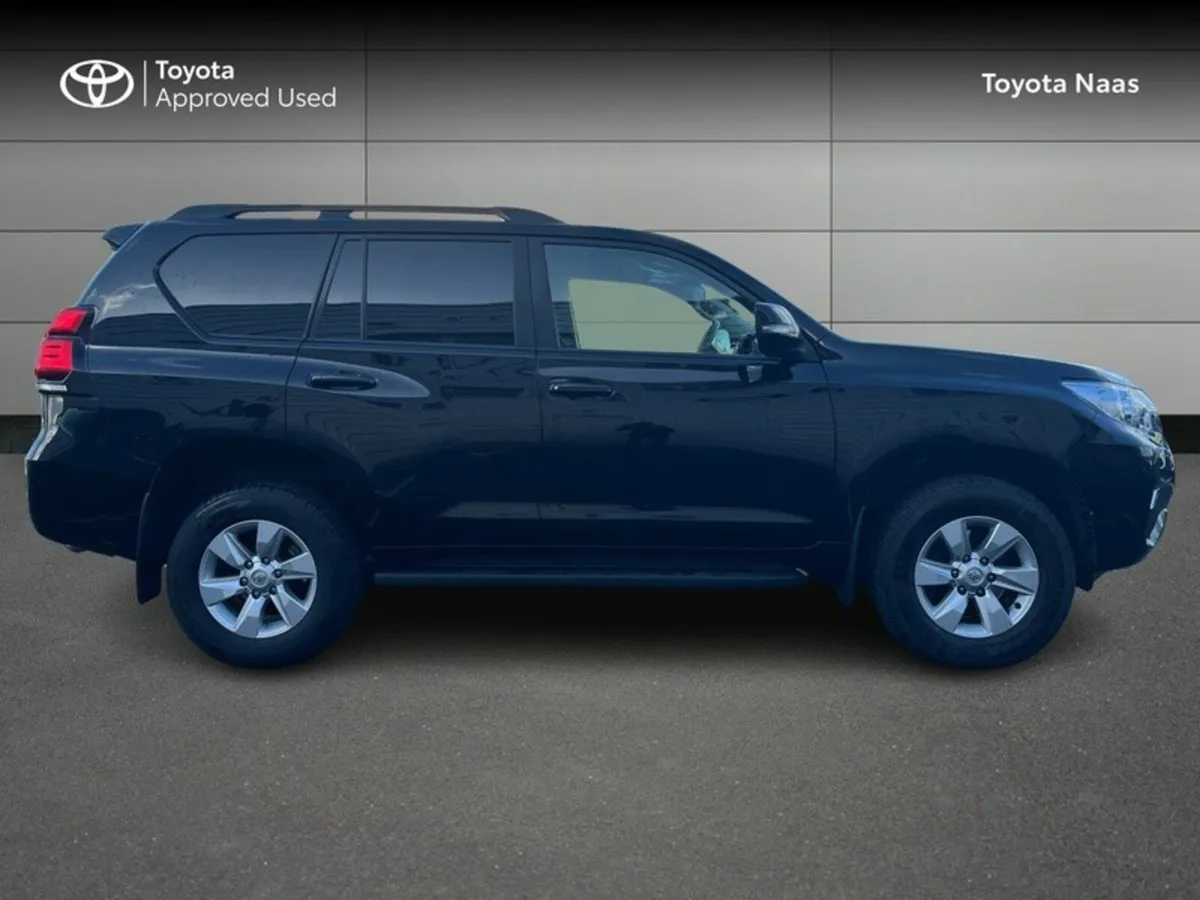 Toyota Land Cruiser LAND CRUISER LWB COMM A/T - Image 3