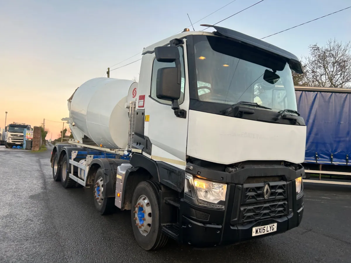 2015 Renault c430 8x4 concrete mixer - Image 3
