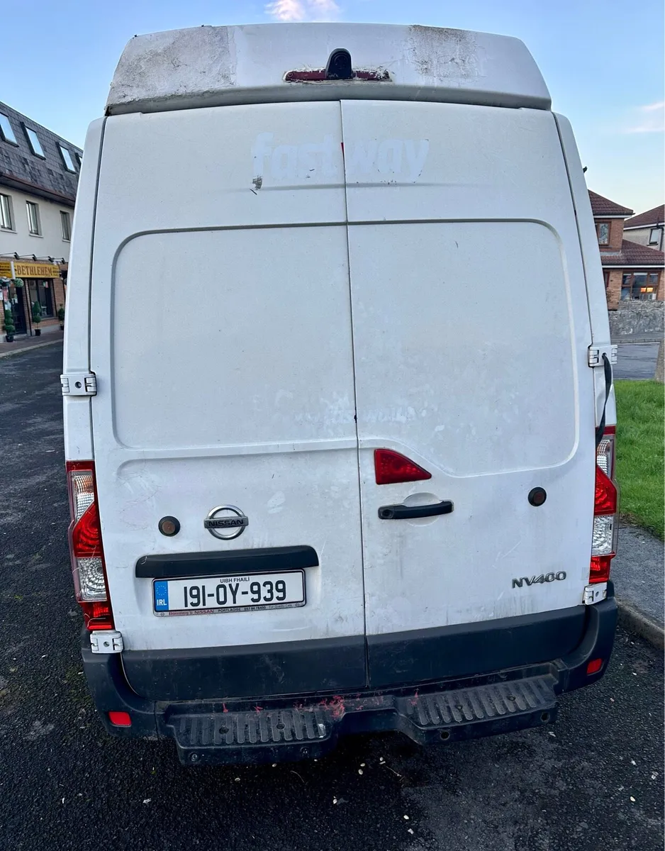 2019 Nissan NV400 Just pass DOE - Image 4