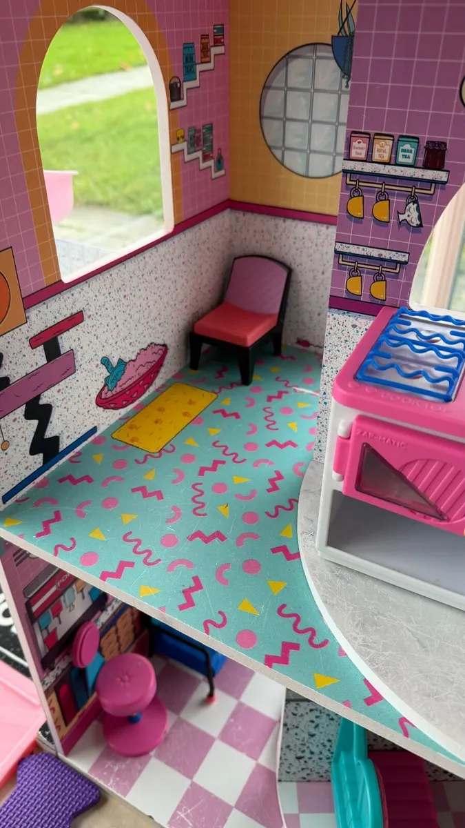 LOL doll house - Image 2
