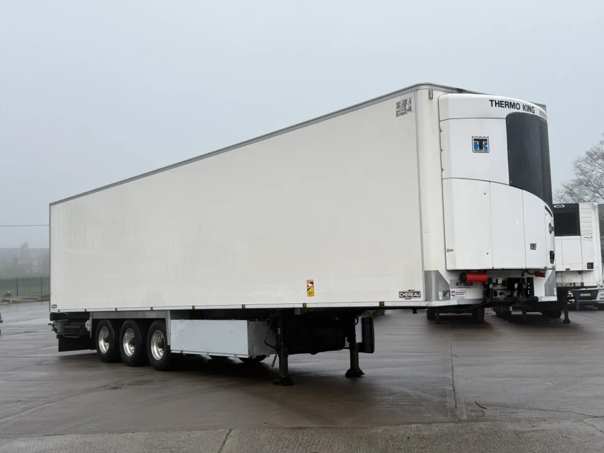 2017 CHEREAU MEAT RAILER FRIDGE TRAILER - Image 1