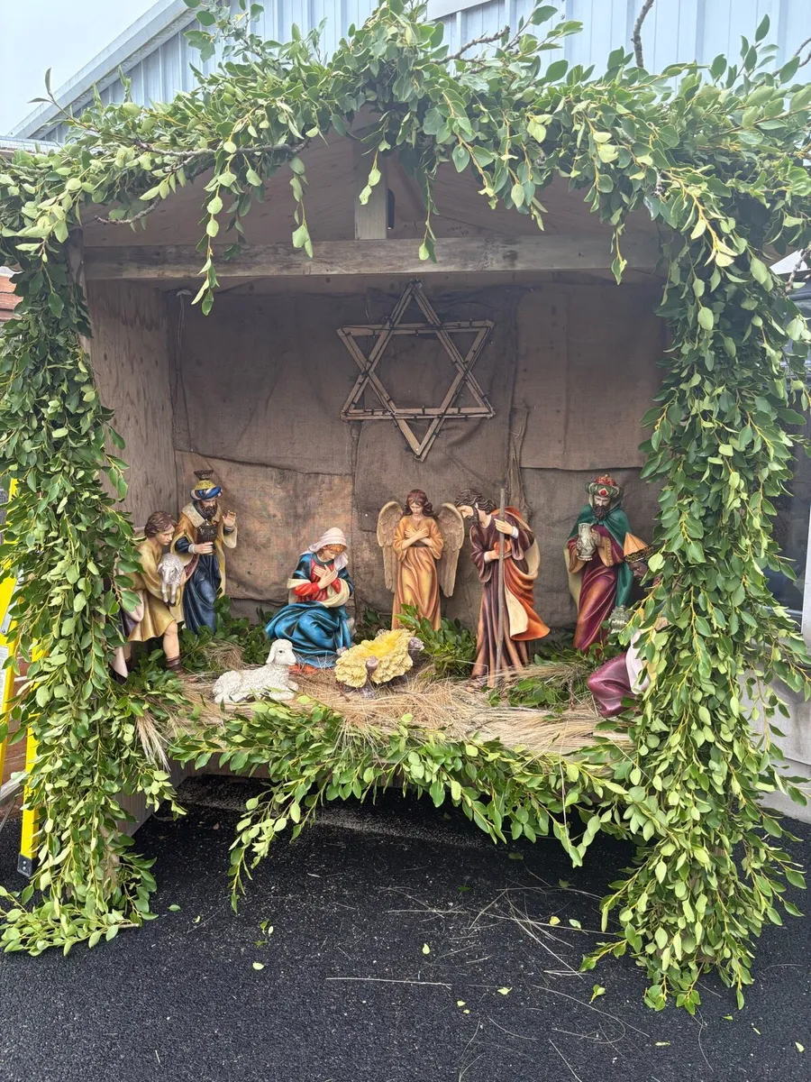 Large Nativity Set - Image 1