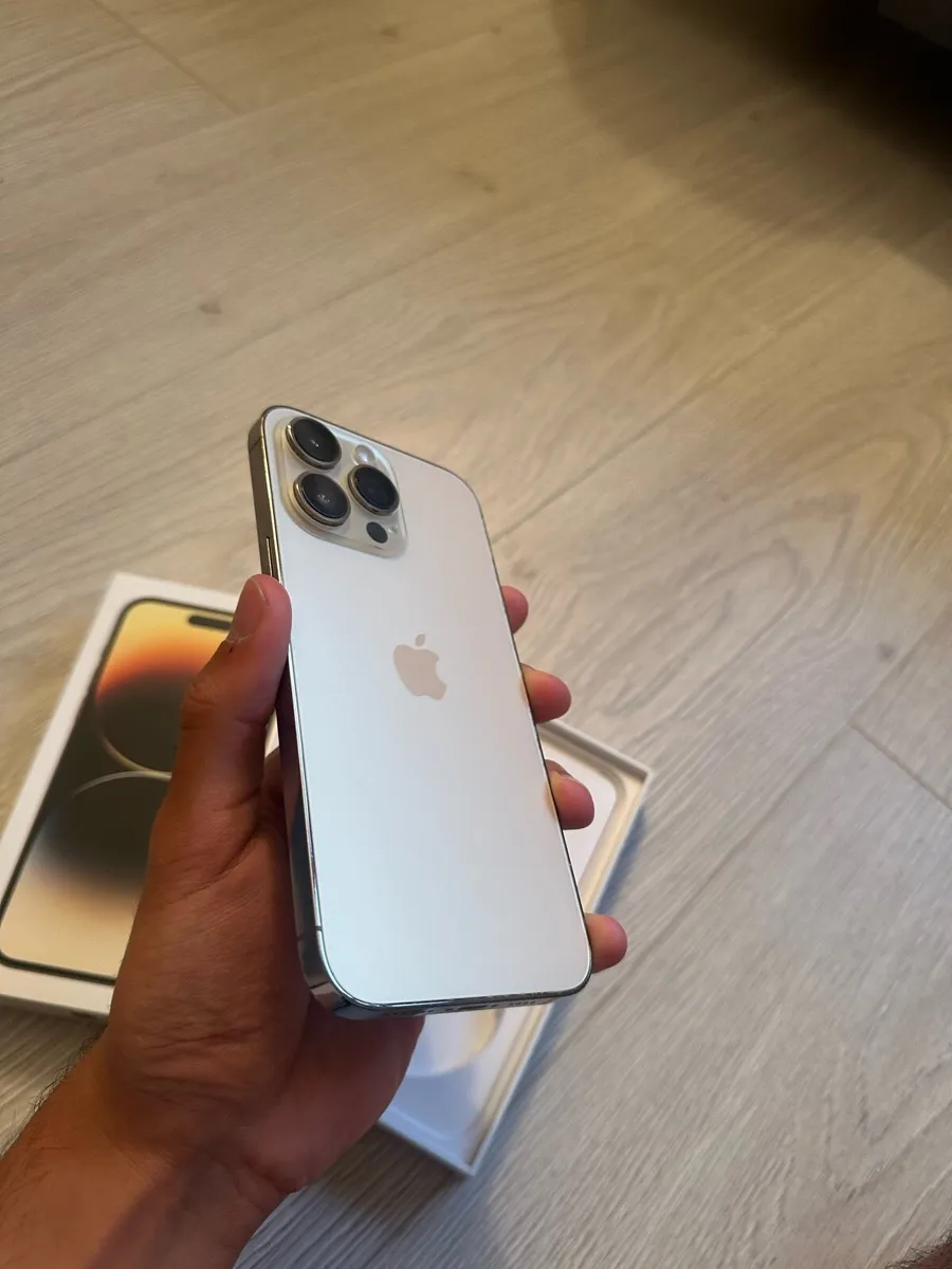 iPhone 14 Pro Max - Image 3