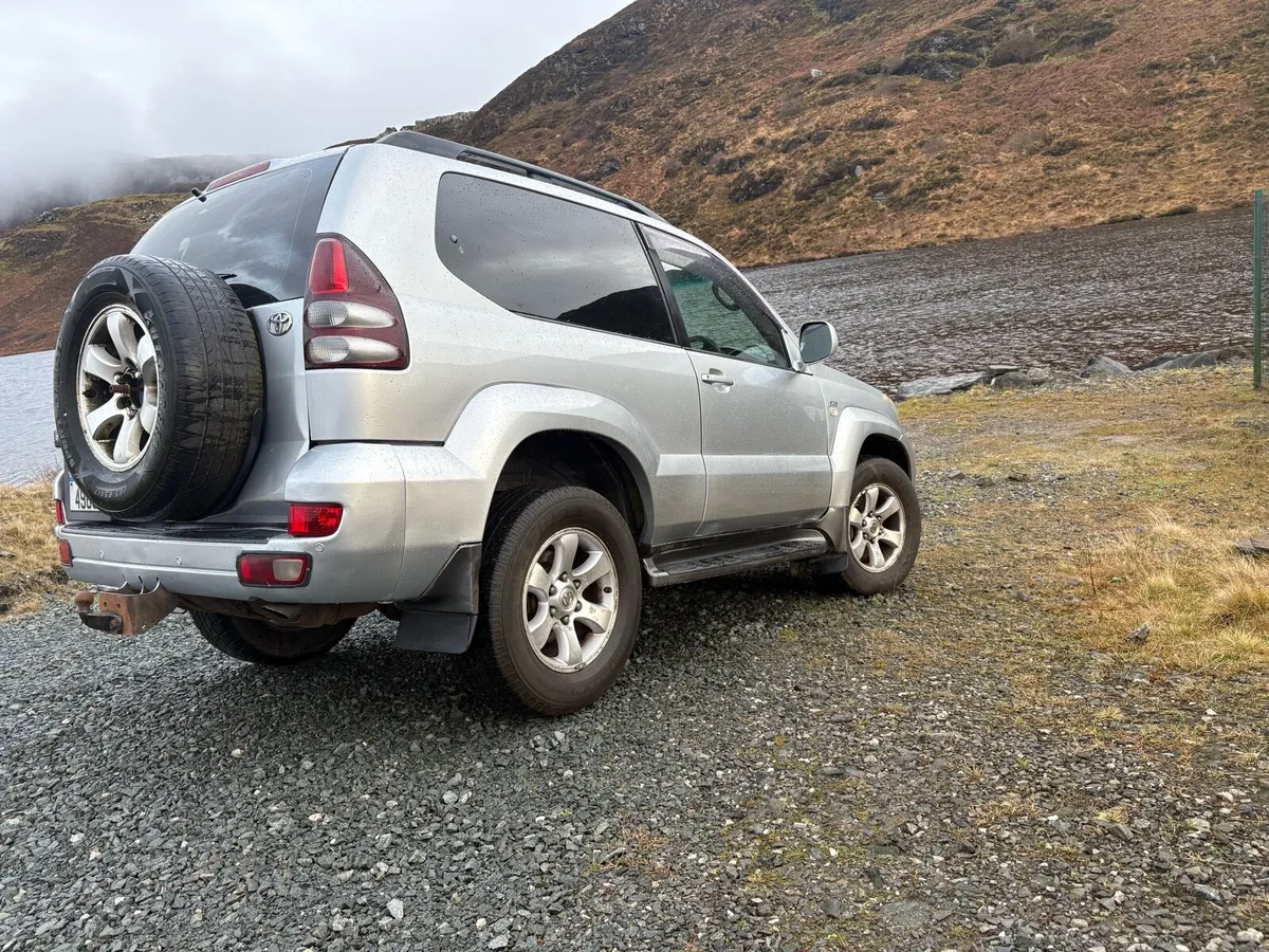 Toyota landcruser - Image 4