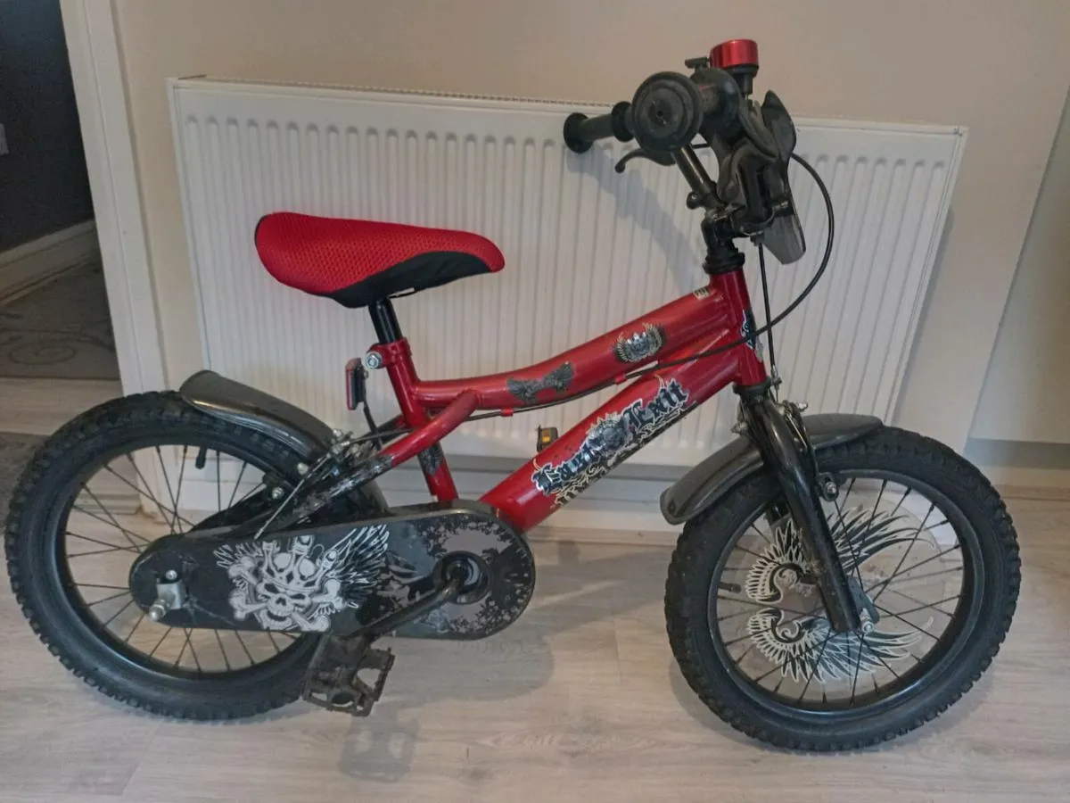 Kids bike size 16 inch wheels. - Image 1