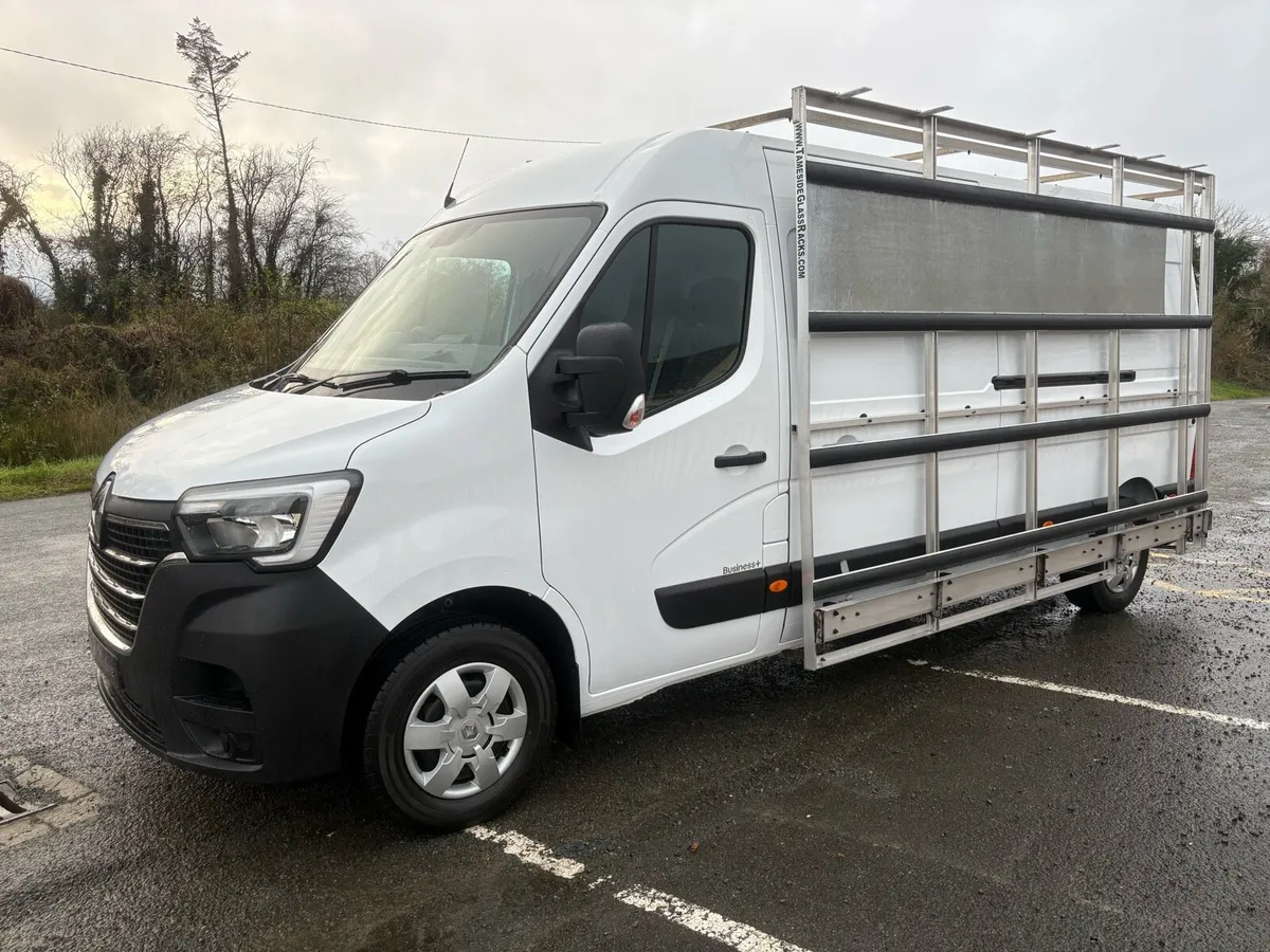 2022 (222) RENAULT MASTER LM35 BUSINESS + - Image 4