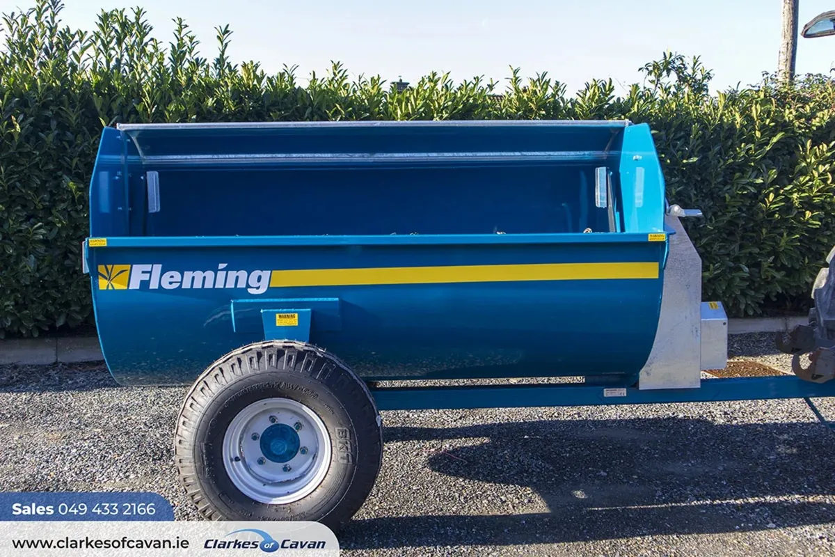 New Fleming MS450 Dung Spreader - Image 2