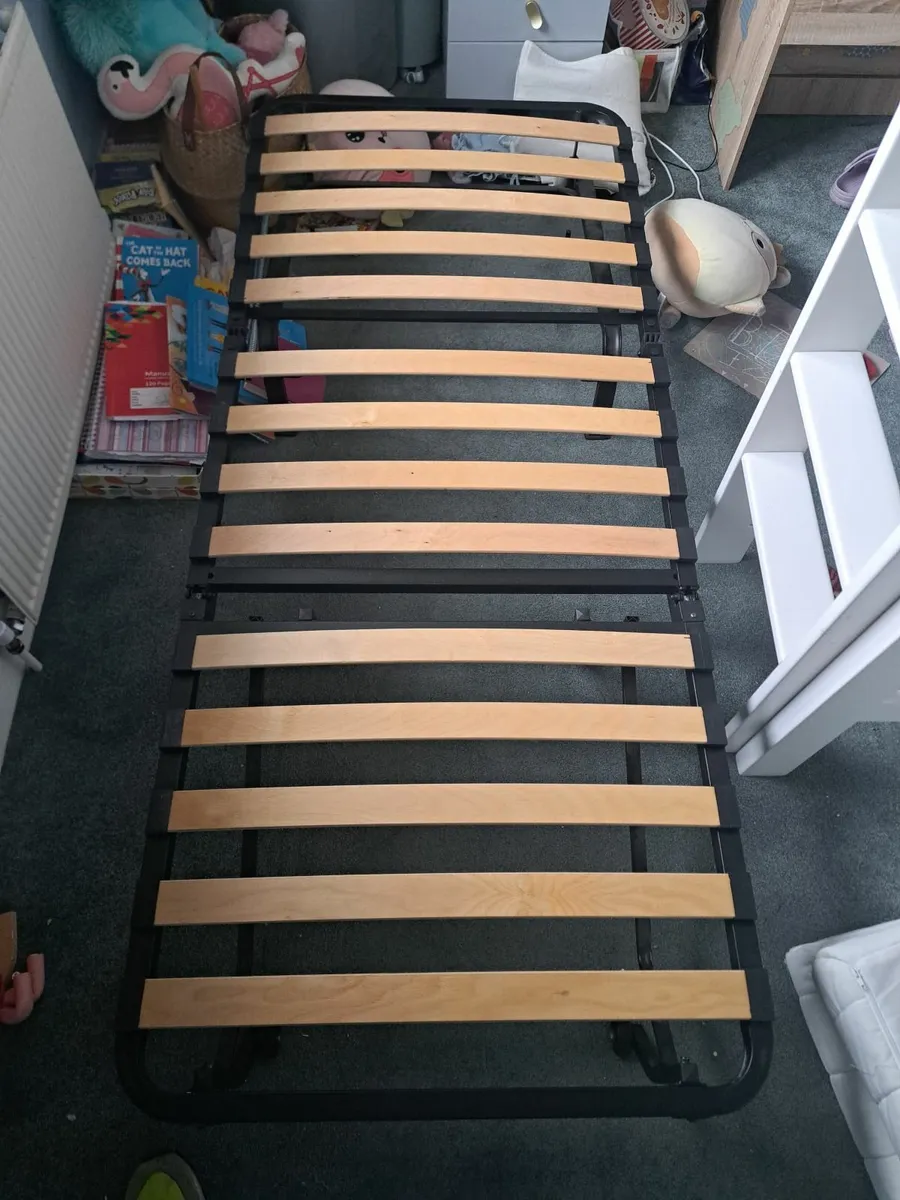 Folding chair bed - Image 4