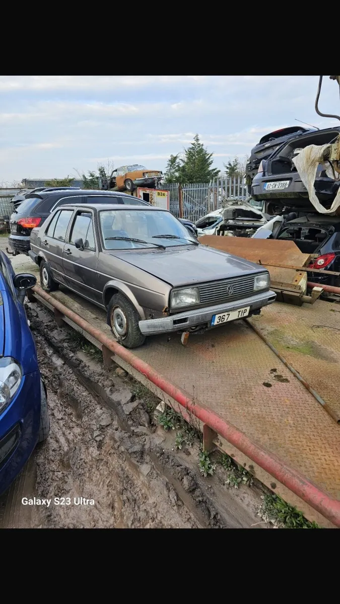 Datsun pick-up/nissan sunny /vw Jetta - Image 4