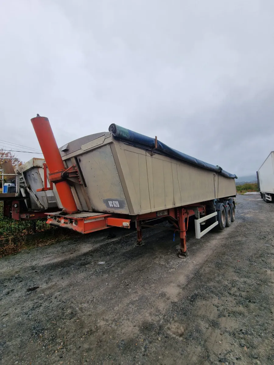 2006 Dennison Bulk Tipping Trailer - Image 1