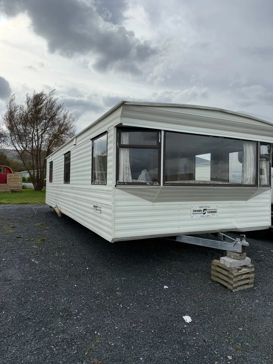 Carnaby crown 28 x 12 1 bedroom mobile home - Image 1