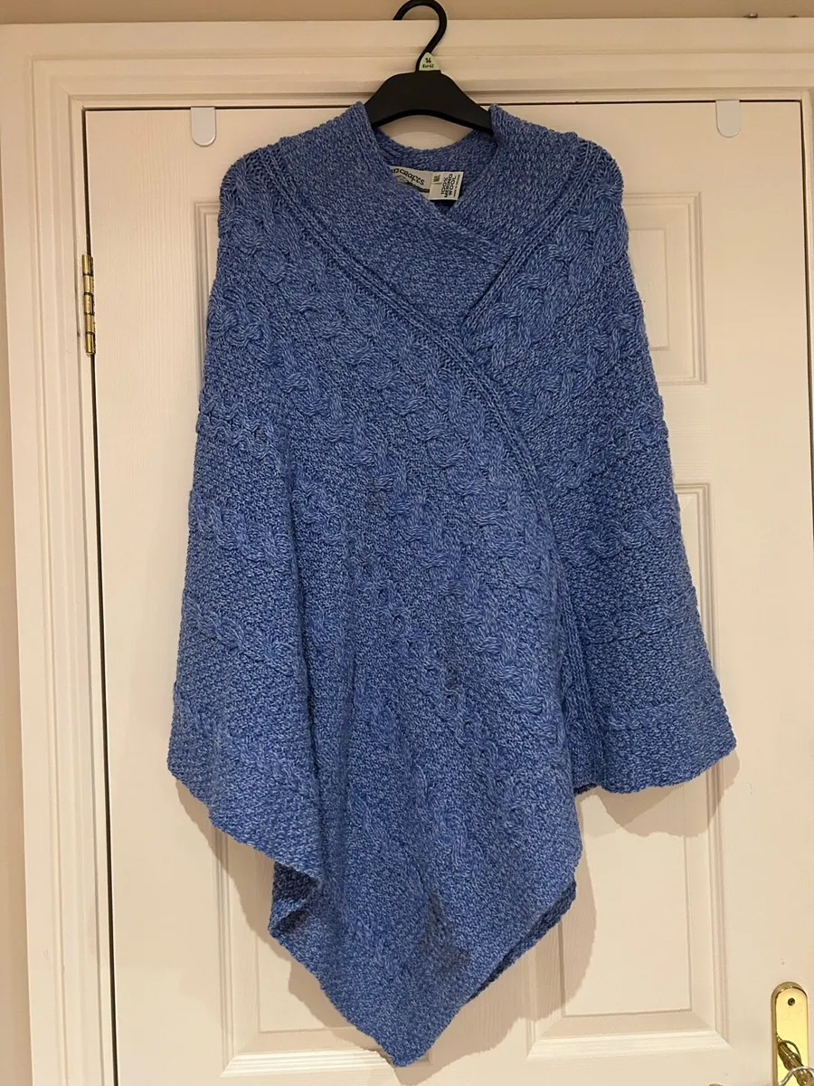 Aran knit poncho