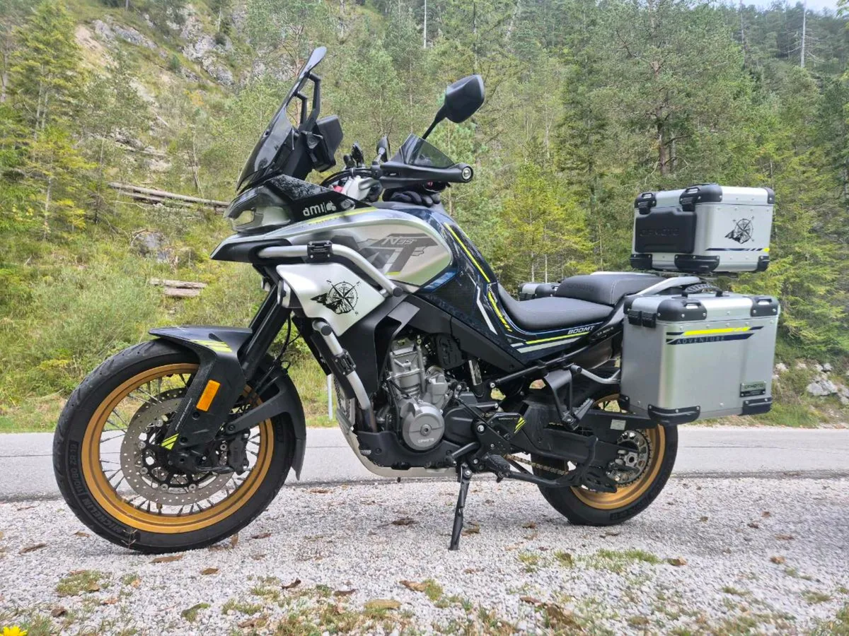 CF MOTO 800MT TOURING - Image 1