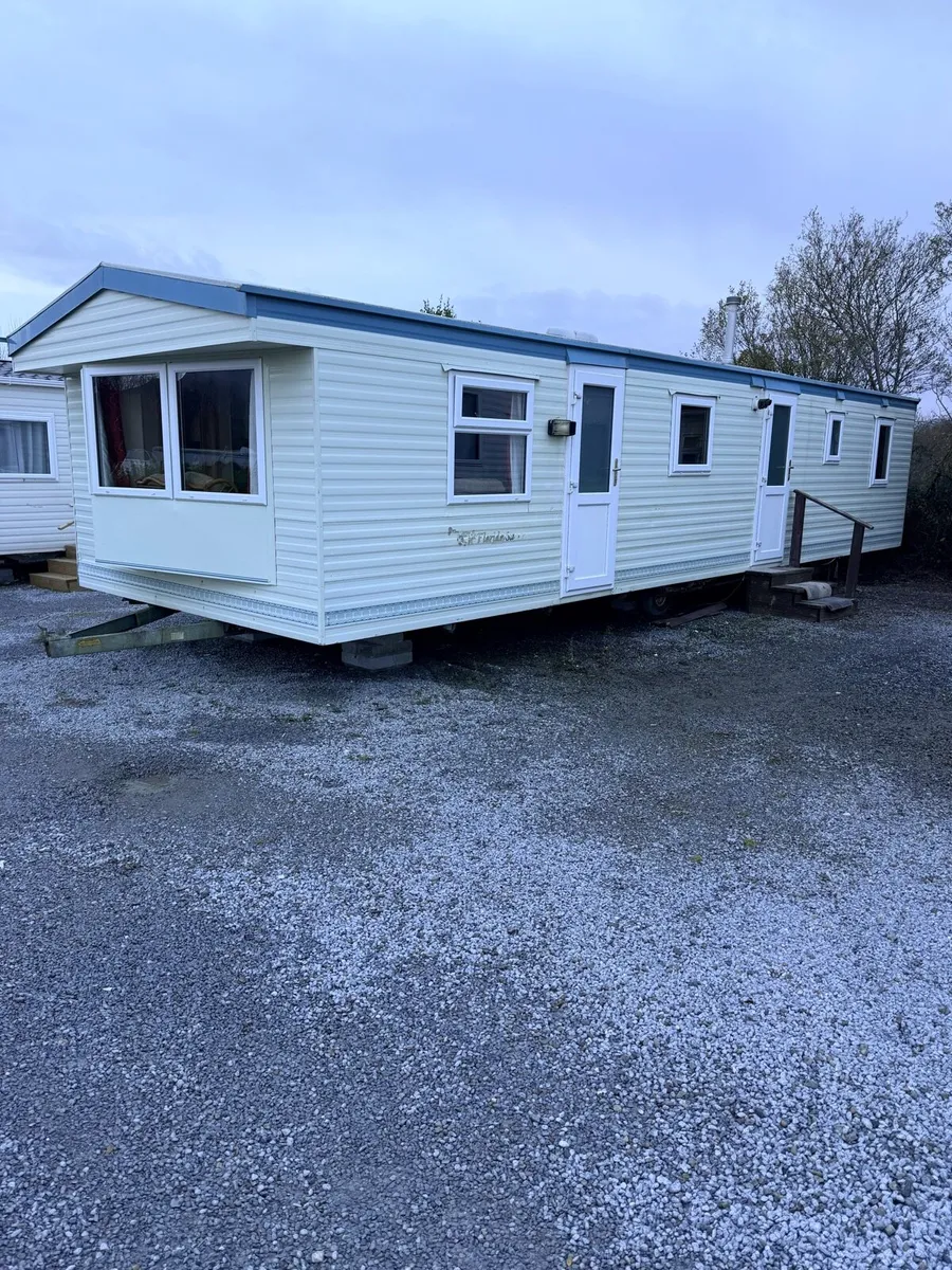 Atlas Florida 35 x 12 3 bed mobile home - Image 1