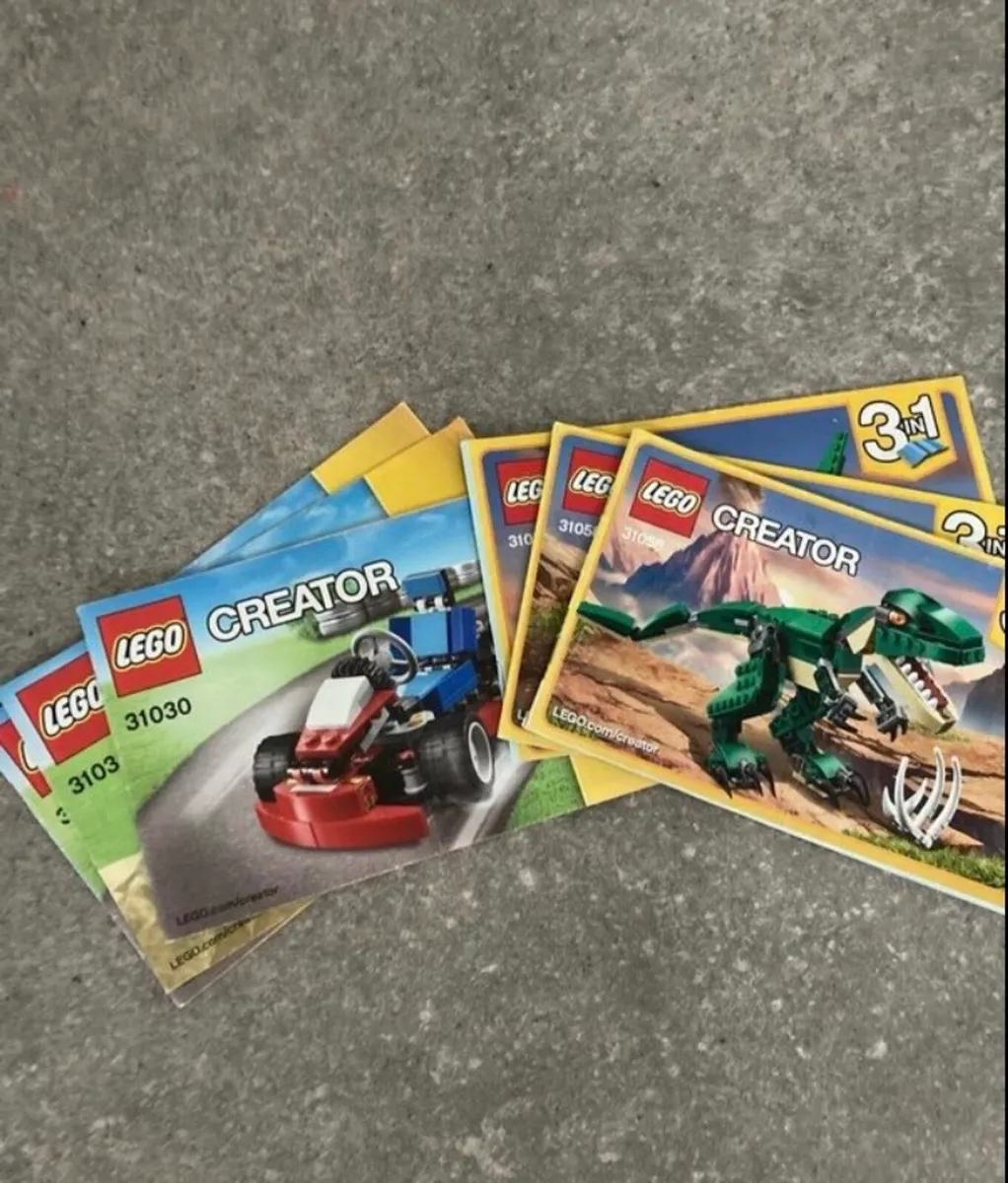 Lego Creator 3-in-1 sets: 30130 & 31058 - Image 1