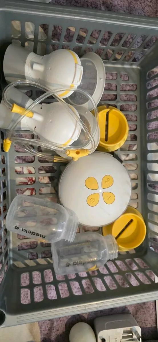 Medela Swing Maxi Electric pump