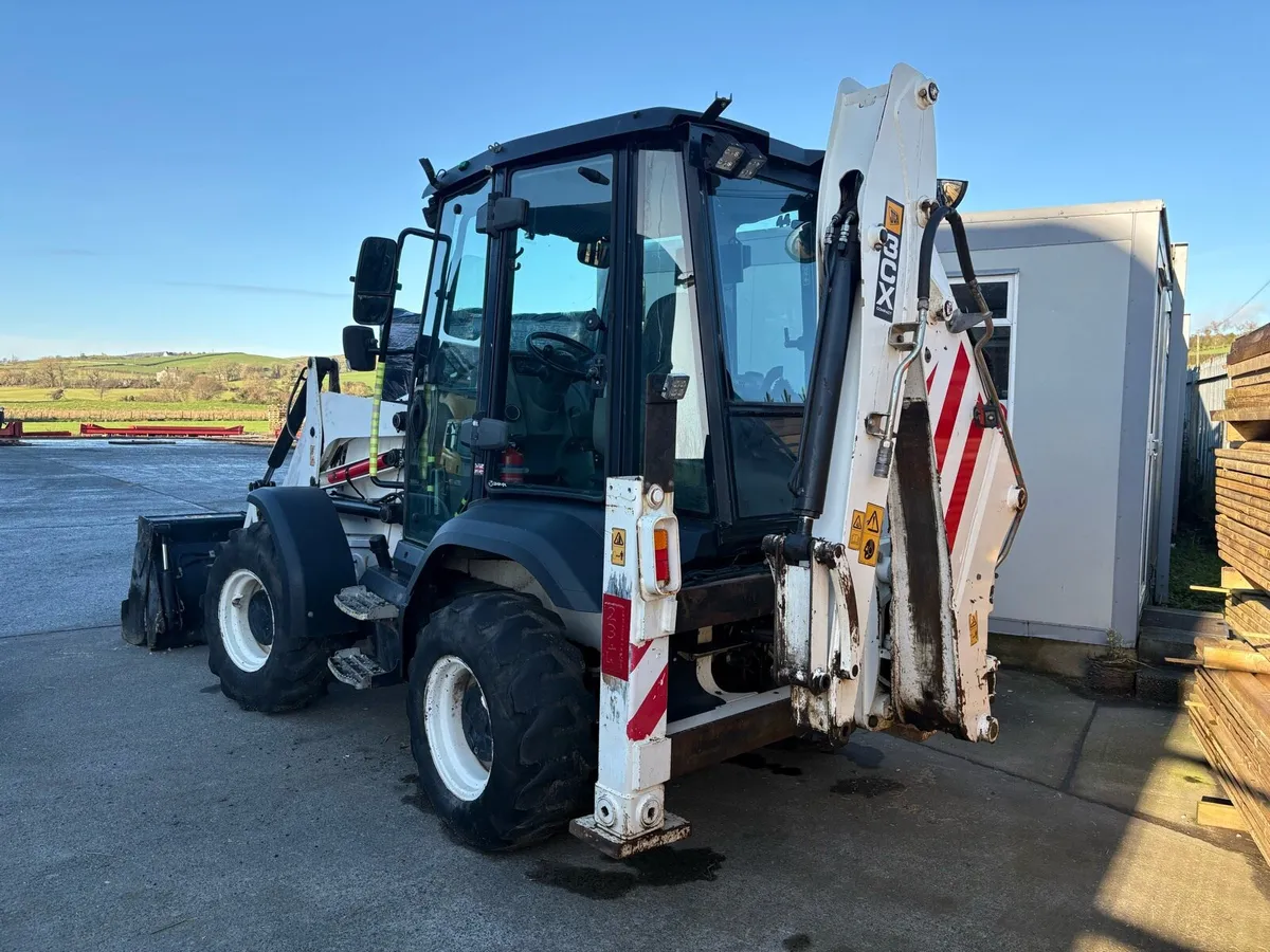 2019 JCB 3CX Compact Backhoe Digger - Image 4