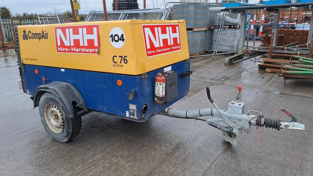 COMPRESSOR  260CFM  COMPAIR C76 - Image 1