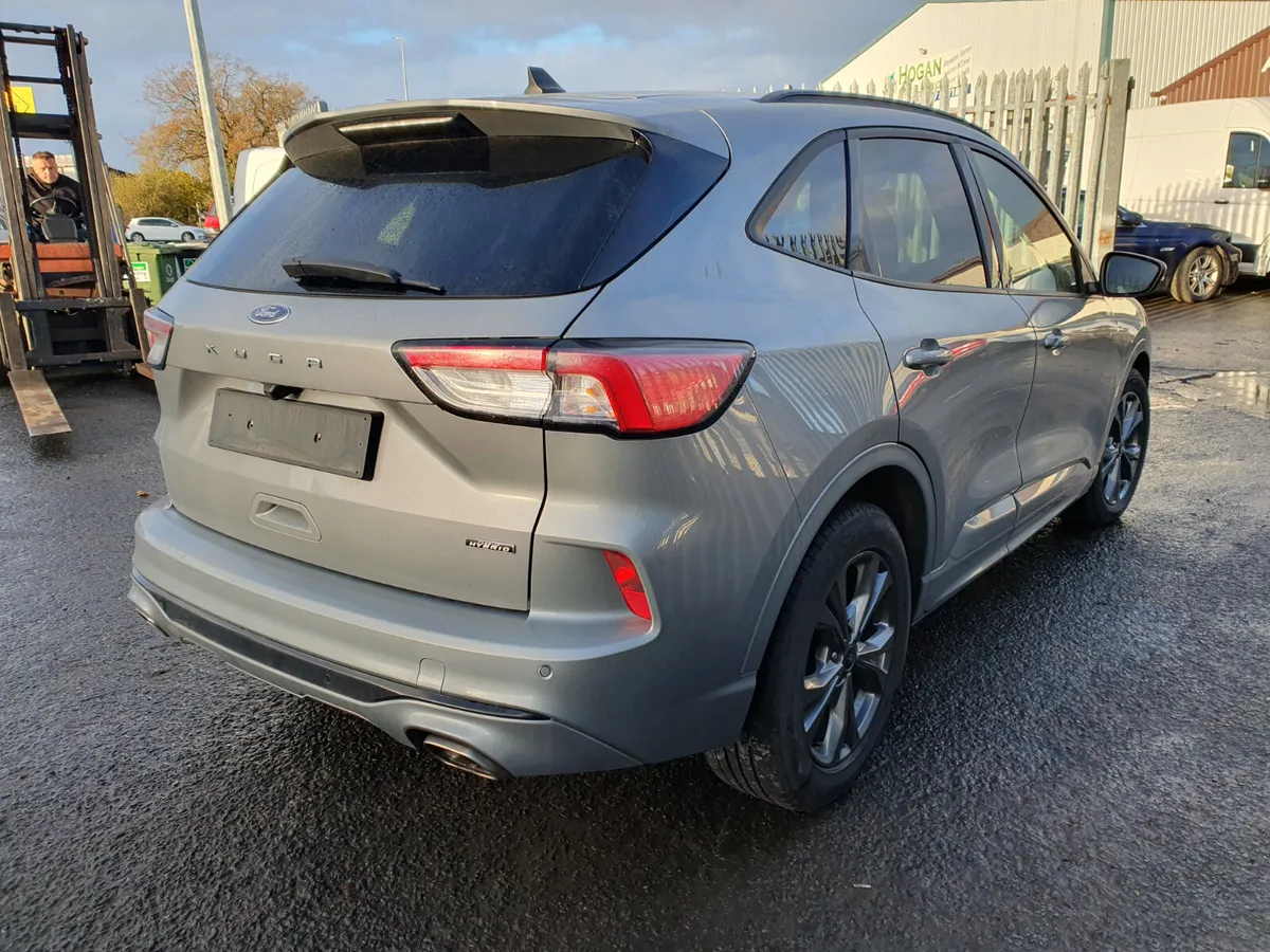 23 FORD KUGA  2.5 HYBRID ST-LINE X FOR BREAKING - Image 4