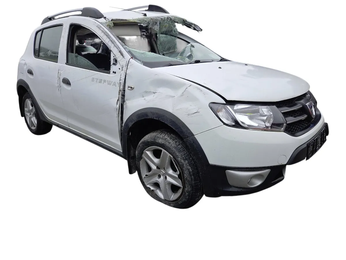 2017 DACIA SANDERO STEPWAY For Breaking/Dismantlin - Image 1