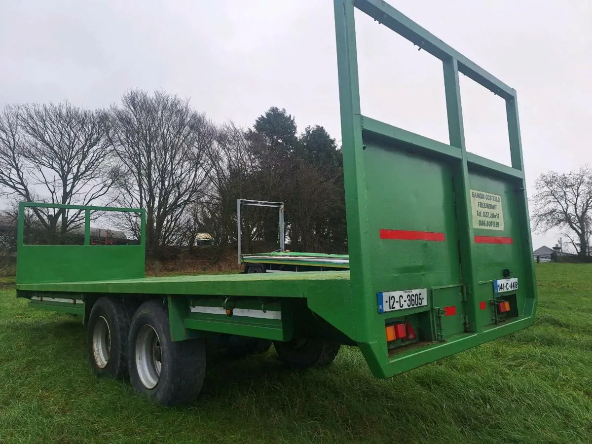 Bale trailer 26ft perfect - Image 4