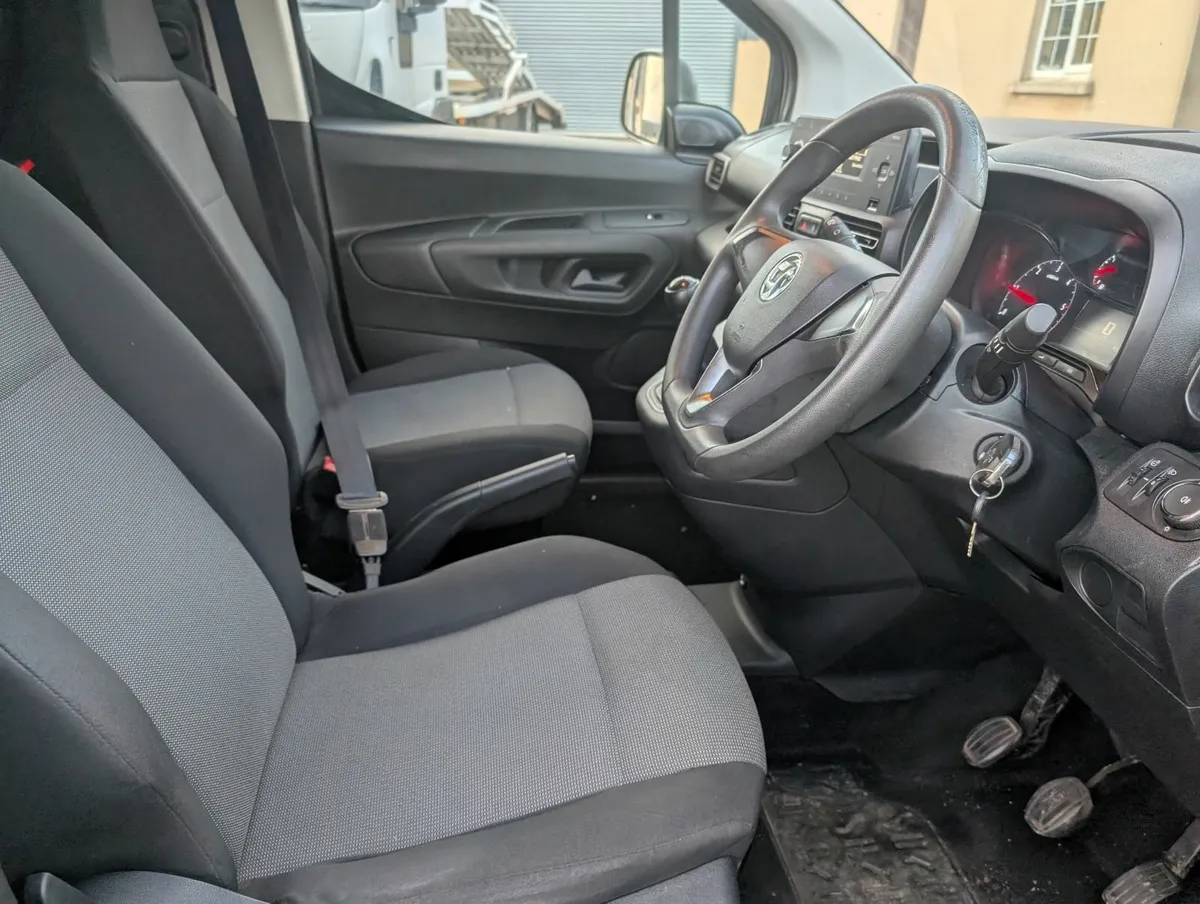 Vauxhall Combo 2019 - Image 4