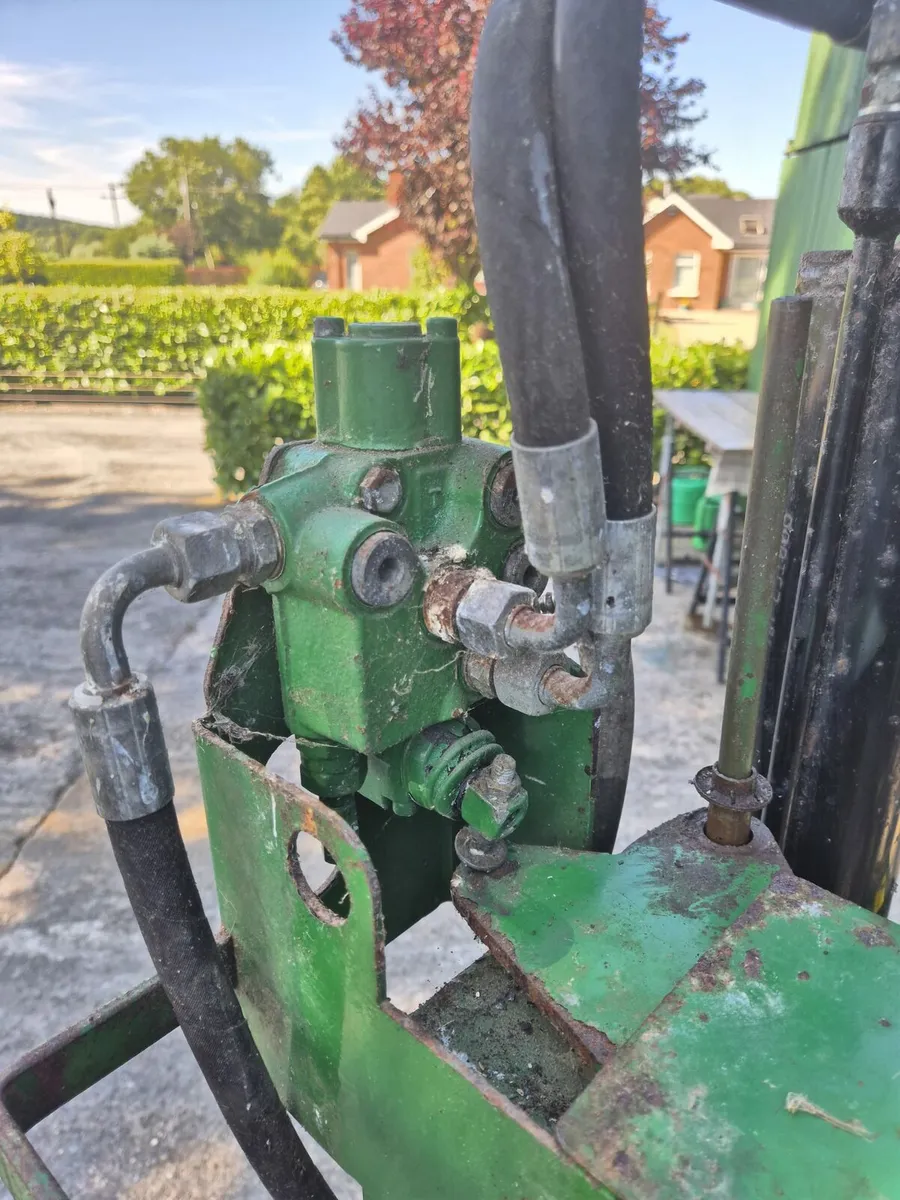 Log splitter - Image 2