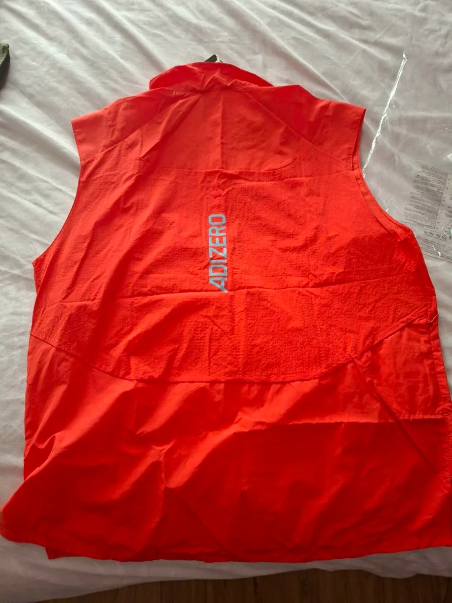 Adidas Adizero Run Vest - Image 2