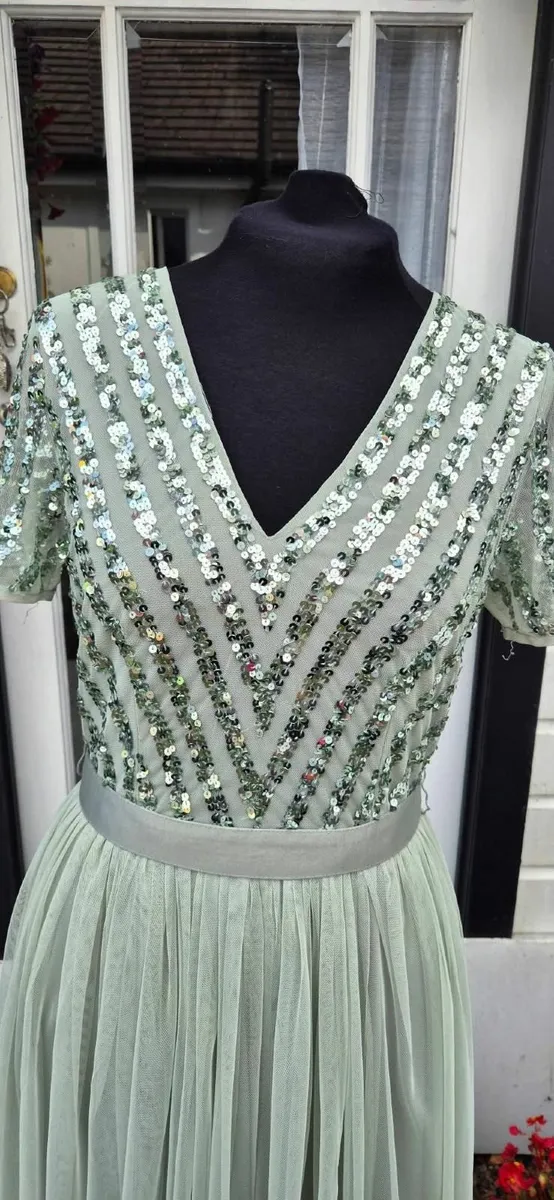 Bridesmaid dress size 14 & 8 - Image 4