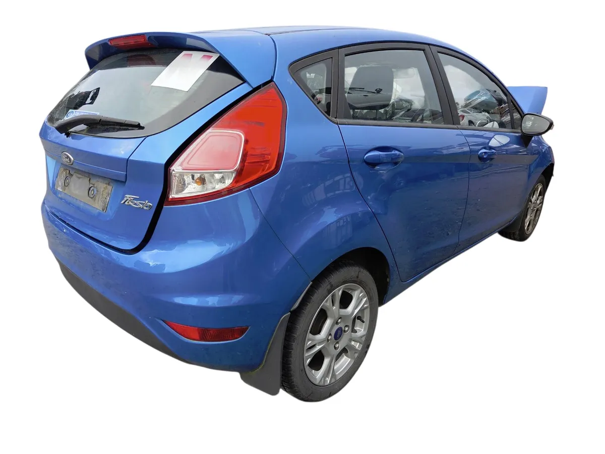 2017 FORD FIESTA For Breaking/Dismantling - Image 3