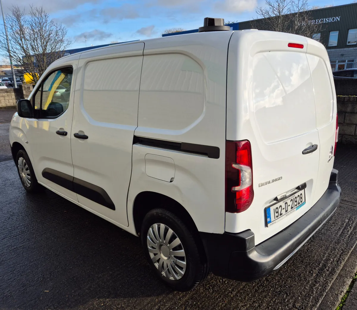 2019 Citroen Berlingo Partner  3 seater - Image 2
